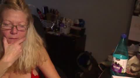 Susan online show from 12-24-24, 02:43