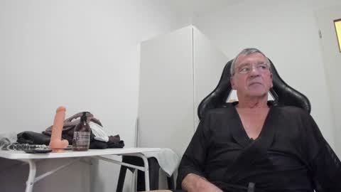 Henk online show from 12-07-24, 04:03