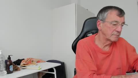 Henk online show from 12-01-25, 02:55