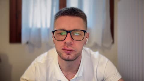 Romano online show from 02-08-25, 01:44