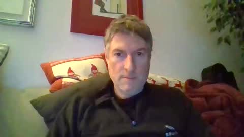 22esserre online show from 02-10-25, 09:58