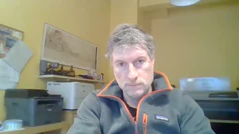 22esserre online show from 02-24-25, 04:04