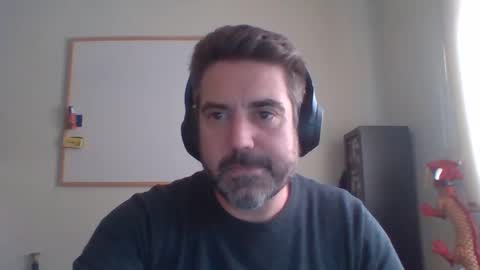 Snapshot of 23cmt4you_vlc chatting on 12-19-24, 01:07 23cmt4you_vlc online show from 12-19-24, 01:07