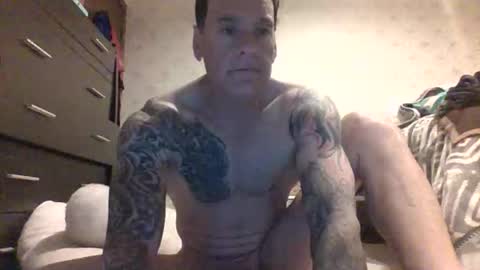 Snapshot of 23player chatting on 10-15-25, 10:54 23player online show from 10-15-25, 10:54