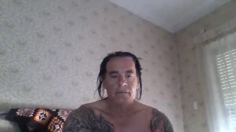 Snapshot of 23player chatting on 01-17-26, 11:08 23player online show from 01-17-26, 11:08