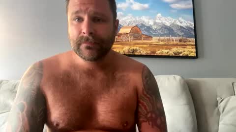 Snapshot of 247edgeallday chatting on 09-15-25, 12:27 247edgeallday online show from 09-15-25, 12:27