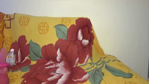 Snapshot of 24sweetlovey5643857 chatting on 02-10-25, 09:58 Sweetlove online show from 02-10-25, 09:58