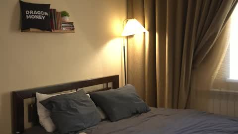 Elley  online show from 02-25-26, 02:27