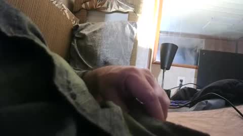 Snapshot of 2hard2handle14 chatting on 12-23-24, 02:02 2hard2handle14 online show from 12-23-24, 02:02