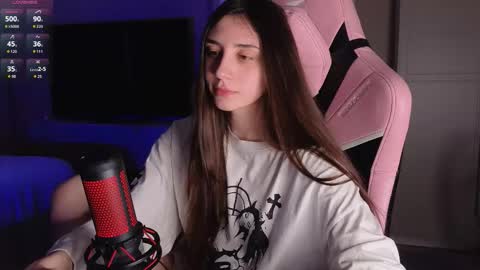 Lina       free control in pvt online show from 02-24-26, 12:58