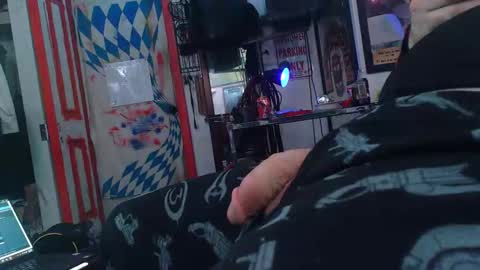 2muchdic4u online show from 01-30-25, 06:43