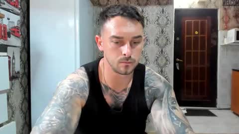 2sexymuscles online show from 06-10-26, 08:19