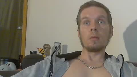 2small4you83 online show from 12-18-24, 06:14