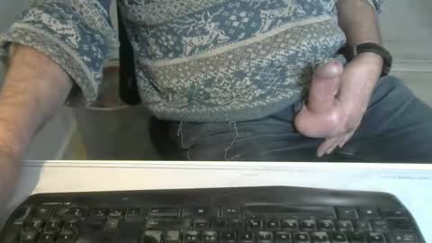 Snapshot of 3390soeren chatting on 02-05-26, 12:54 Soeren online show from 02-05-26, 12:54