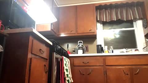 Snapshot of 33adidas chatting on 12-03-25, 09:07 33adidas online show from 12-03-25, 09:07