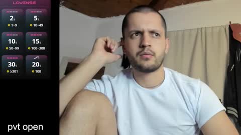 Alex THE BIG SNAKE DUDE online show from 12-19-25, 02:29