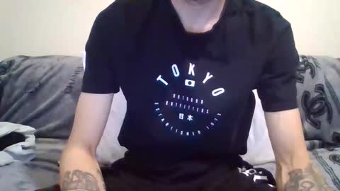 420feetloverr420 online show from 10-06-25, 10:40