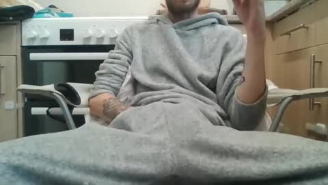 420feetloverr420 online show from 10-26-25, 07:14