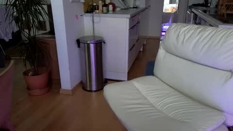 4rjun4 online show from 09-29-25, 05:45