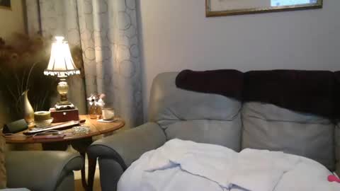 Jane online show from 01-20-25, 04:21