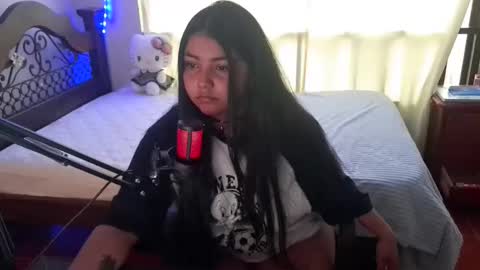 Snapshot of 5ophie chatting on 02-08-26, 09:18 5ophie online show from 02-08-26, 09:18