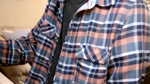 Snapshot of 64shorty chatting on 01-19-25, 07:57 64shorty online show from 01-19-25, 07:57