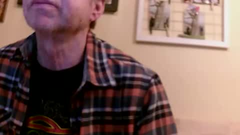 Snapshot of 64shorty chatting on 03-05-25, 07:05 64shorty online show from 03-05-25, 07:05