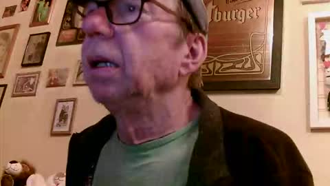 Snapshot of 64shorty chatting on 11-29-25, 08:17 64shorty online show from 11-29-25, 08:17