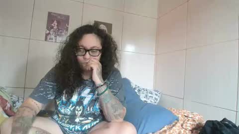 Snapshot of 666afrodite chatting on 09-30-25, 05:18 666afrodite online show from 09-30-25, 05:18