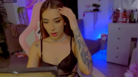  luarii   online show from 02-16-25, 01:36