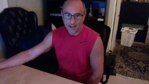 daddy vegas  for single women and couples here online show from 10-25-25, 01:29