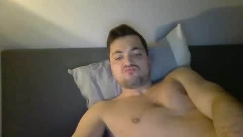 Snapshot of 69baby69baby chatting on 01-01-25, 10:56 69baby69baby online show from 01-01-25, 10:56