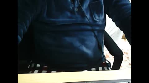 69desamor online show from 12-15-24, 07:35