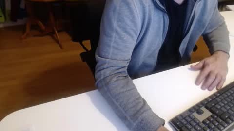 Snapshot of 69pifpaf chatting on 12-18-24, 10:02 69pifpaf online show from 12-18-24, 10:02