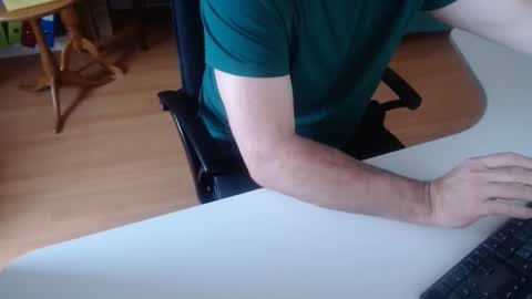 Snapshot of 69pifpaf chatting on 12-21-24, 09:33 69pifpaf online show from 12-21-24, 09:33