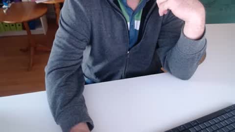 Snapshot of 69pifpaf chatting on 02-14-25, 02:54 69pifpaf online show from 02-14-25, 02:54