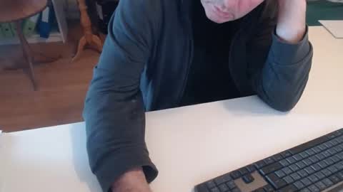 Snapshot of 69pifpaf chatting on 02-20-25, 12:04 69pifpaf online show from 02-20-25, 12:04