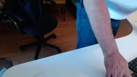 Snapshot of 69pifpaf chatting on 09-17-25, 12:40 69pifpaf online show from 09-17-25, 12:40