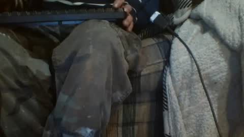 Snapshot of 69sextoyboy69 chatting on 01-03-25, 01:27 69sextoyboy69 online show from 01-03-25, 01:27