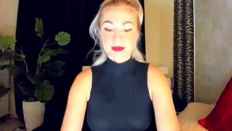 Snapshot of 6noangel66 chatting on 02-18-26, 01:23 SABOTAGE online show from 02-18-26, 01:23