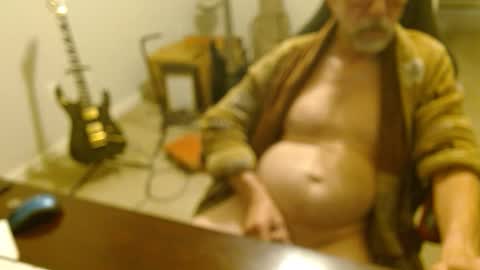 Snapshot of 6stringer62 chatting on 02-09-26, 03:54 6stringer62 online show from 02-09-26, 03:54