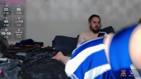 Snapshot of 7_inch_hole_punch chatting on 03-03-26, 05:02 7inch hole punch online show from 03-03-26, 05:02