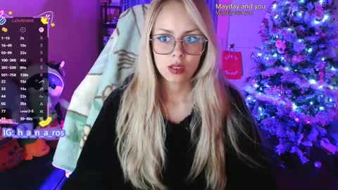 Hana online show from 12-17-25, 02:39