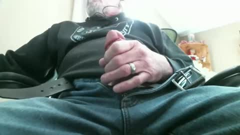 7loong6thik online show from 01-30-25, 02:47