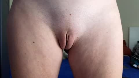 Mila online show from 02-21-25, 09:56