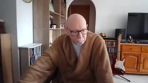  Papi  online show from 02-10-25, 09:14