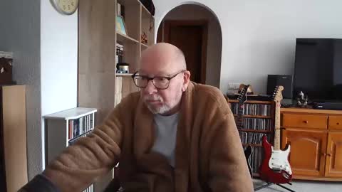  Papi  online show from 02-20-25, 11:42
