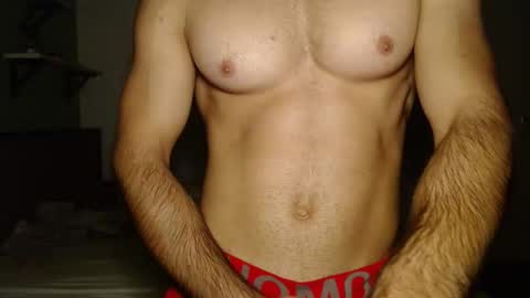 Snapshot of 8000zuerich chatting on 10-07-25, 08:06 Nicolas online show from 10-07-25, 08:06