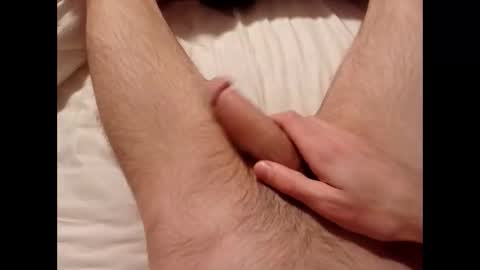 Snapshot of 802ghost chatting on 12-17-25, 04:18 Ghost online show from 12-17-25, 04:18