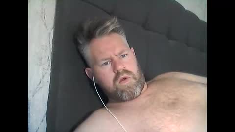 81jonnyx online show from 03-11-25, 07:26